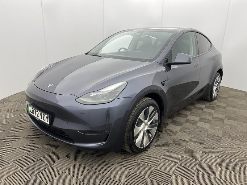 Picture of Tesla Model Y Dual Motor Long Range