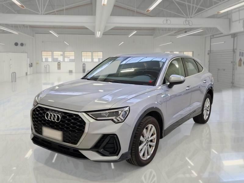 Audi Q3 SUV 45 TFSI E S TRONIC BUSINESS PLUS