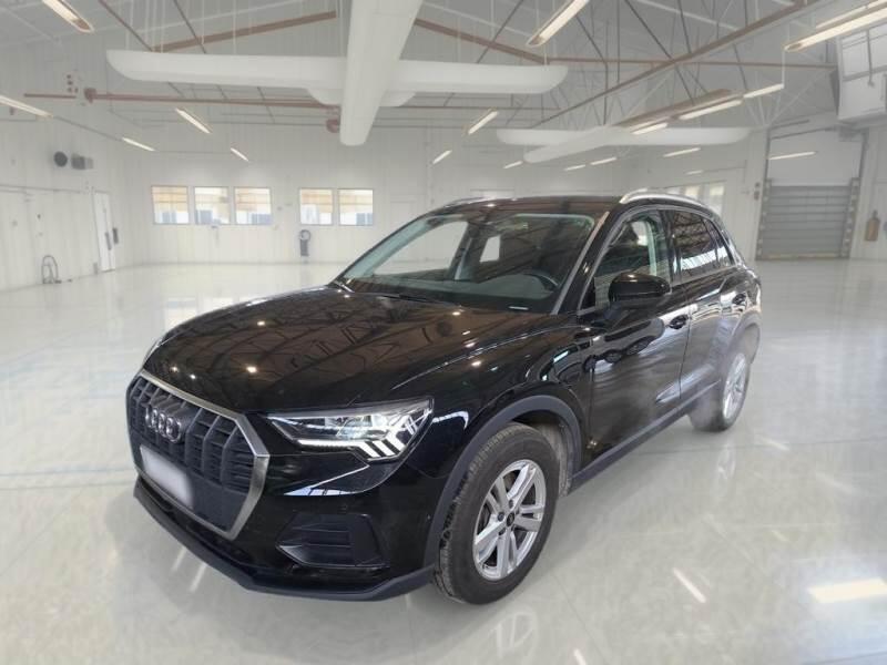 Audi Q3 SUV 45 TFSI E S TRONIC BUSINESS