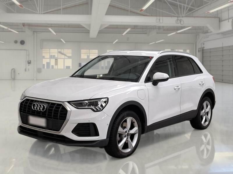 Audi Q3 SUV 45 TFSI E S TRONIC BUSINESS