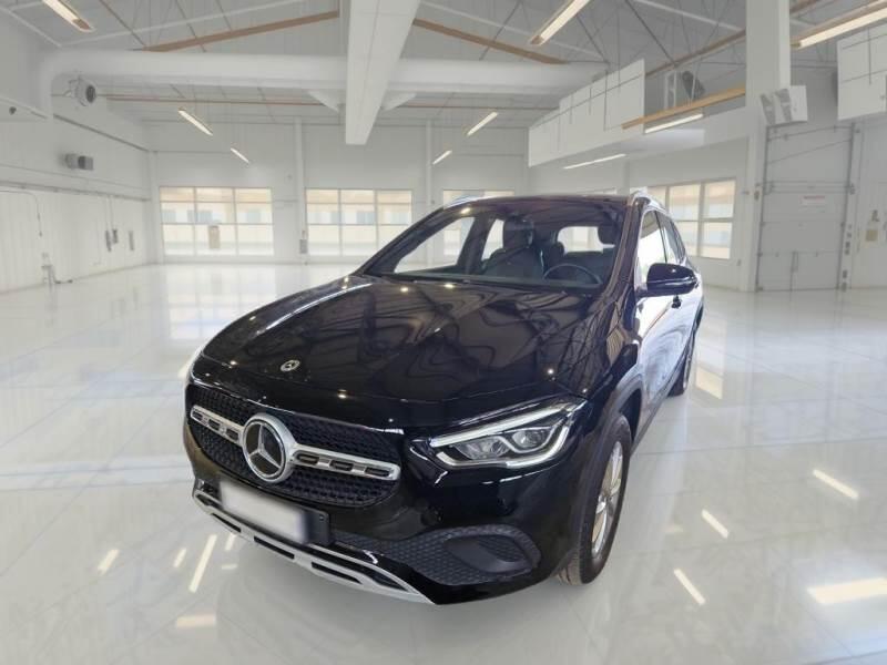 Mercedes GLA CROSSOVER 250 E PLUG-IN HYBRID AUTO SPORT