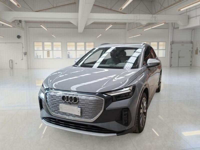Audi Q4-e-tron SUV 45 E-TRON QUATTRO BUSINESS ADVANCED