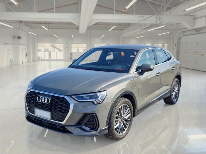 Audi Q3 SUV 45 TFSI E S TRONIC BUSINESS PLUS