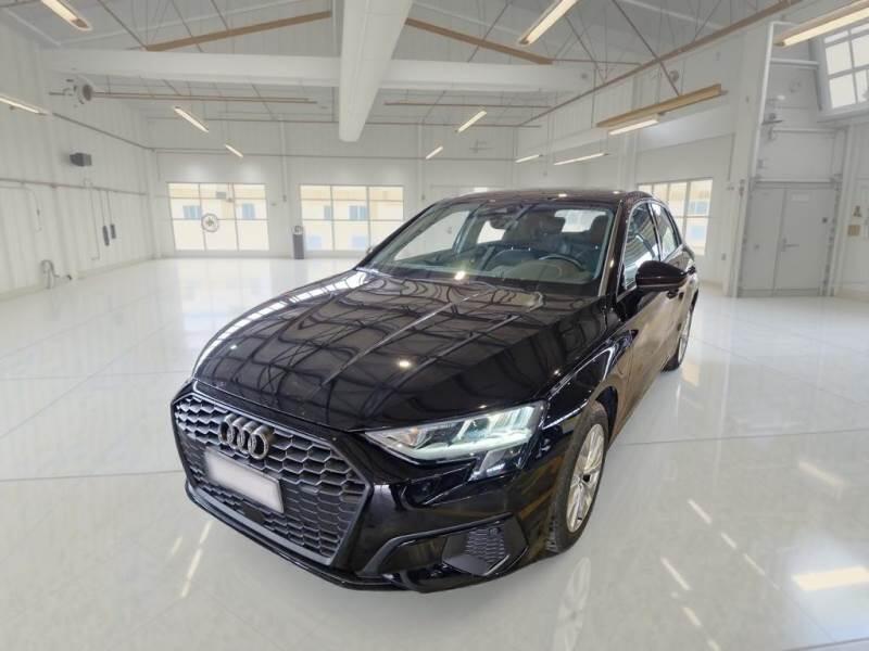 Audi A3 BERLINA 40 TFSI E S TRONIC BUSINESS S.BACK