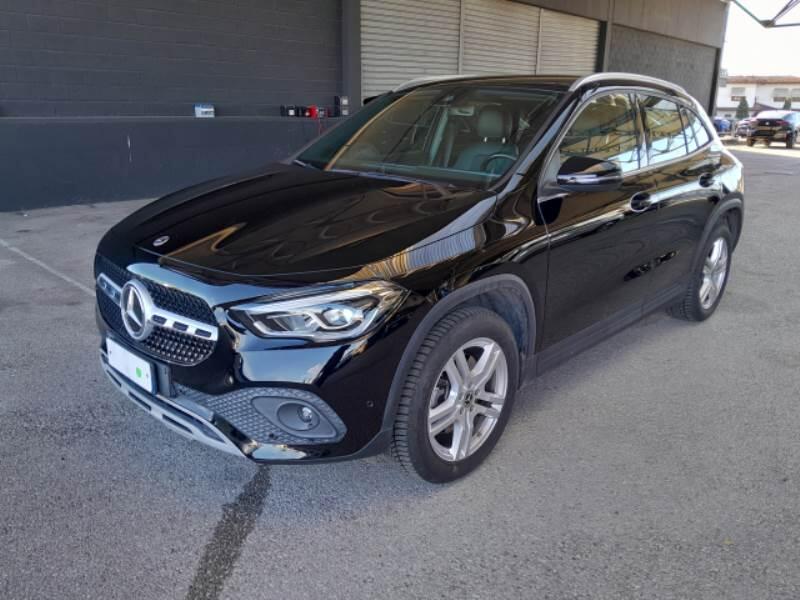 Mercedes GLA CROSSOVER 250 E PLUG-IN HYBRID AUTO BUS EXTRA