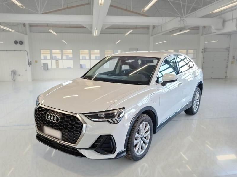 Audi Q3 SUV 45 TFSI E S TRONIC BUSINESS PLUS