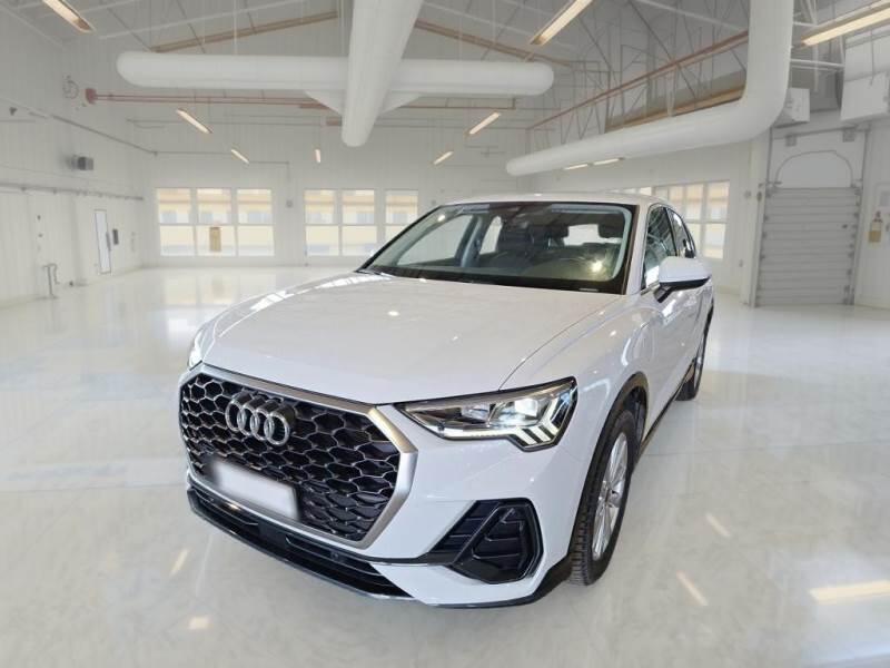 Audi Q3 SUV 45 TFSI E S TRONIC BUSINESS PLUS