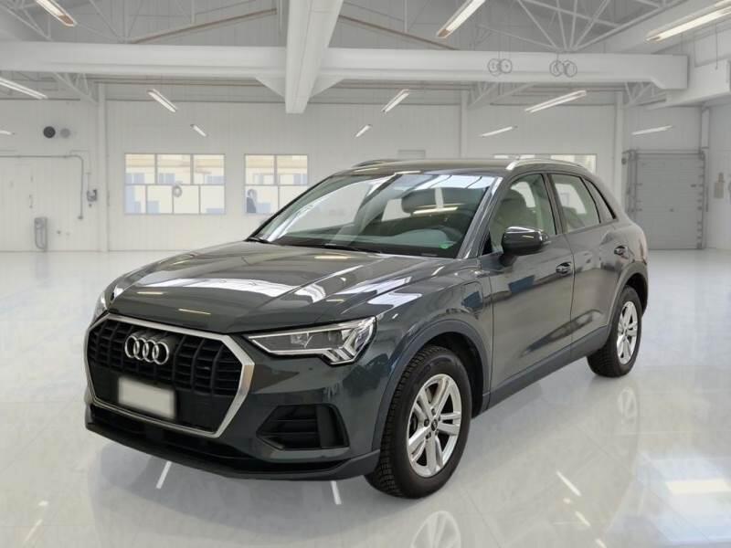 Audi Q3 SUV 45 TFSI E S TRONIC BUSINESS