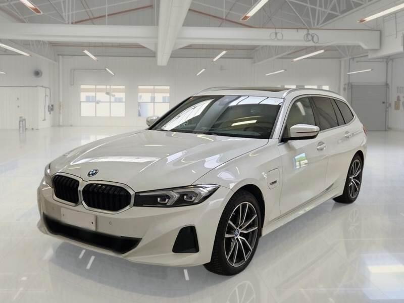 BMW Serie 3 Touring STATION WAGON 330E XDRIVE TOURING AUTO