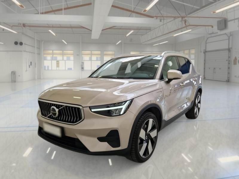 Volvo XC40 SUV T4 RECHARGE PLUG-IN AUTO PLUS BRIGHT