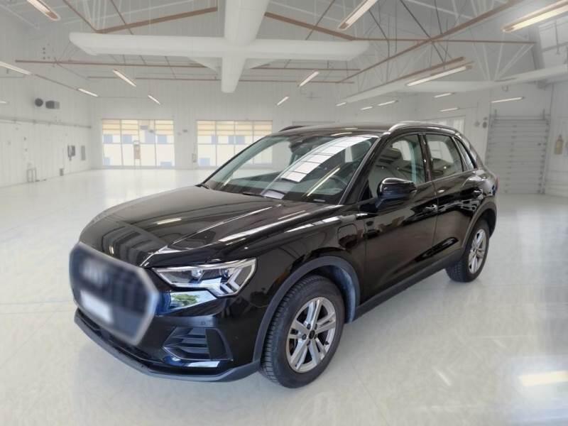 Audi Q3 SUV 45 TFSI E S TRONIC BUSINESS