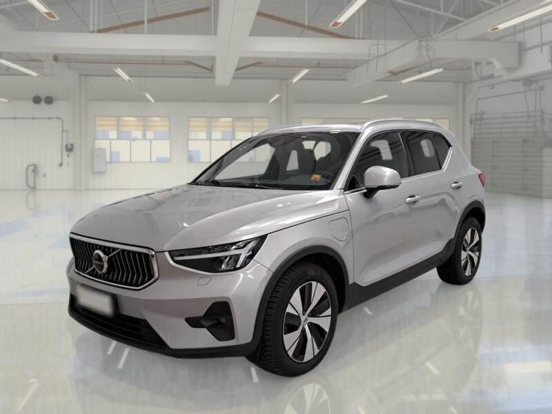 Volvo XC40 T4 RECHARGE PLUG-IN AUTO CORE