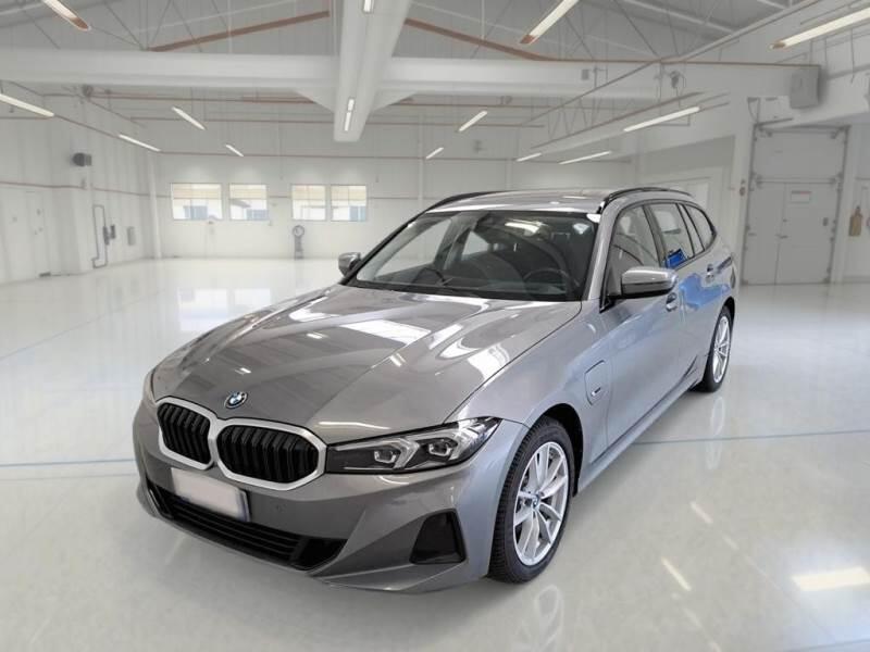 BMW Serie 3 Touring SERIE 3 2022 5P STATION WAGON 320E TOURING AUTO