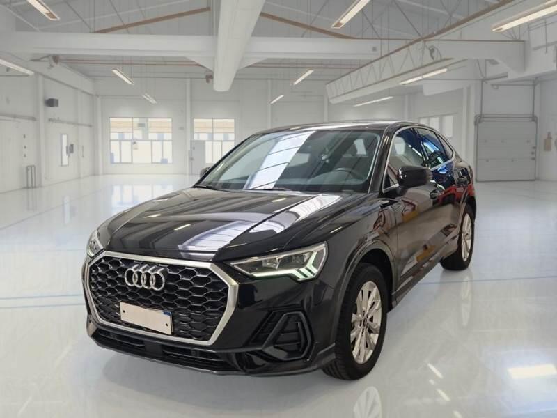 Audi Q3 SUV 45 TFSI E S TRONIC BUSINESS PLUS