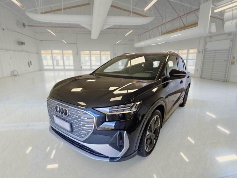 Audi Q4-e-tron 45 E-TRON S LINE EDITION
