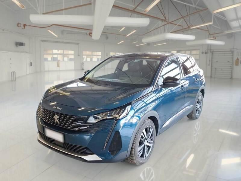 Peugeot 3008 SUV HYBRID 225 E-EAT8 ALLURE